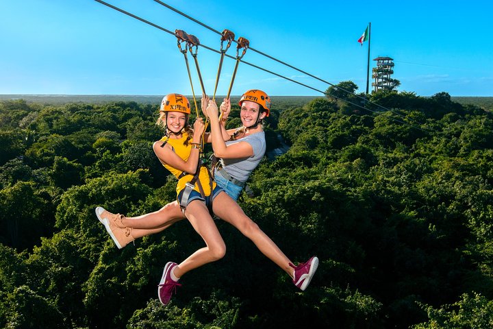 Cancun Extreme Local Adventure: Xplor Park Day Trip with Lunch and Transportation