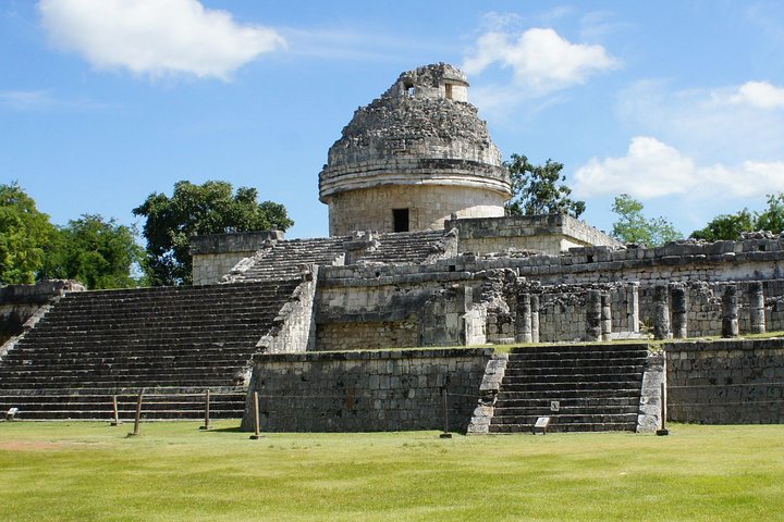 Chichen Itza Premium Access 2026: Chichen Itza, Beautiful Cenote and Valladolid All Inclusive Tour