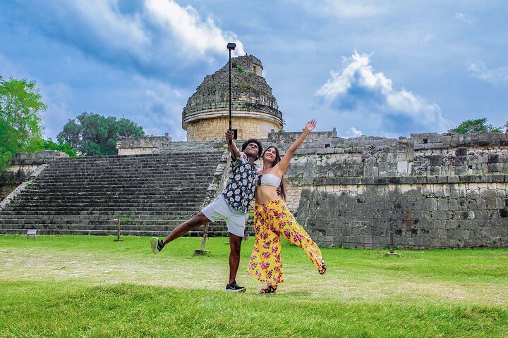 Chichen Itza Premium Access 2026: Chichen Itza by Van: Reduced Group, Tour Guide, Fast Trip & Lunch