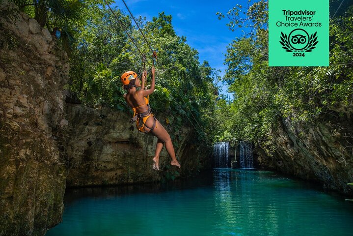 Cancun Extreme Local Adventure: Xplor Park Day Trip with Lunch and Transportation