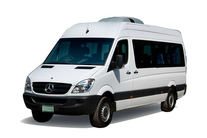 Cancun Airport: Shuttle Cancun or Playa del Carmen Hotels | 2026 VIP Concierge